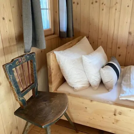 Apartment Berghaus Wiesegg - Uriges Tiroler Fuegenberg