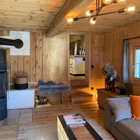 Apartment Berghaus Wiesegg - Uriges Tiroler
