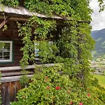 アパート Berghaus Wiesegg - Uriges Tiroler フューゲンベルク